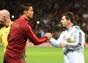 爱游戏-包含字母哥巅峰对决，梅西与40激战MAD分钟，爆冷胜负难料！的词条