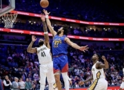 爱游戏体育-穆雷回归赛场，战术调整首场状态亮眼，西班牙队观众沸腾！的简单介绍